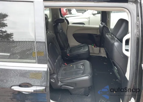 2019 Chrysler Pacifica Touring L z USA, uszkodzony, nr VIN 2C4RC1BGXKR626470